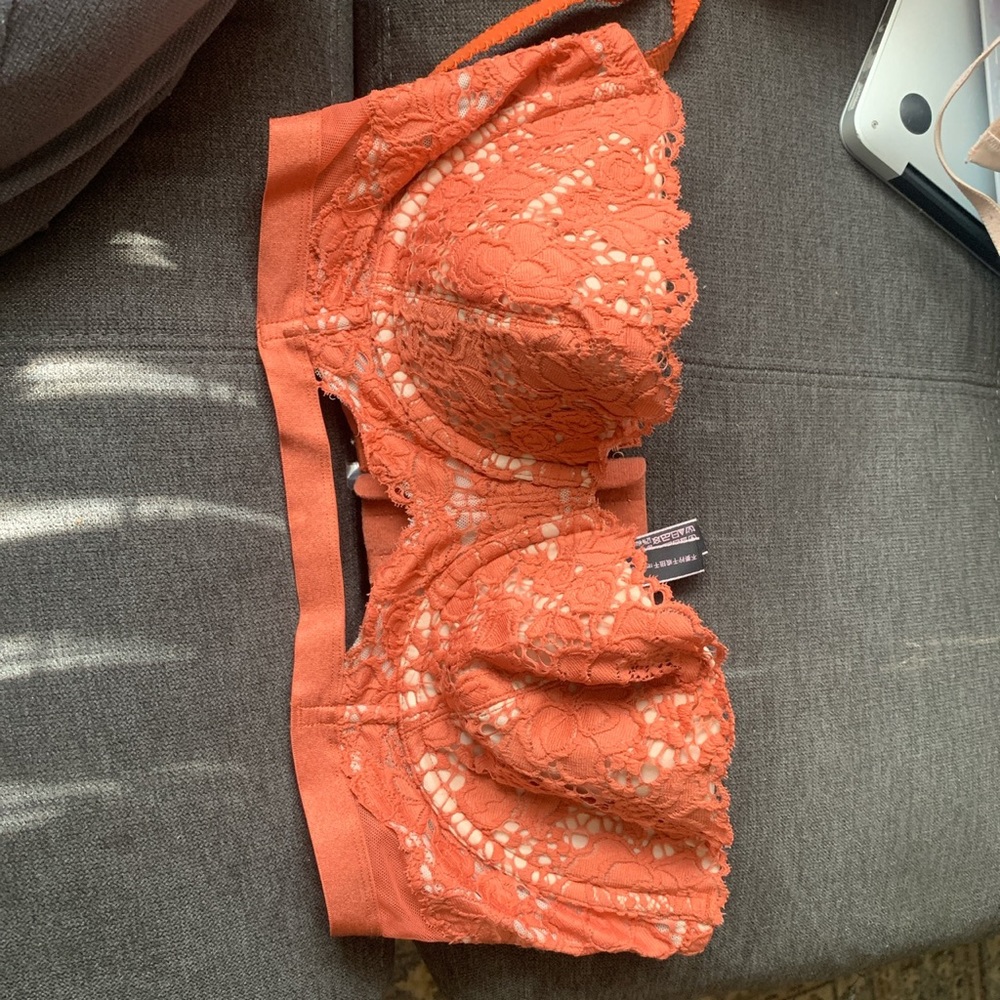 NWT Bralette